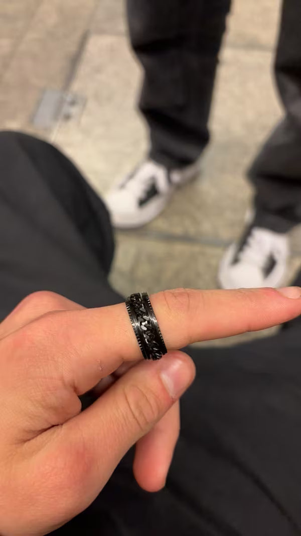 Markus ,34